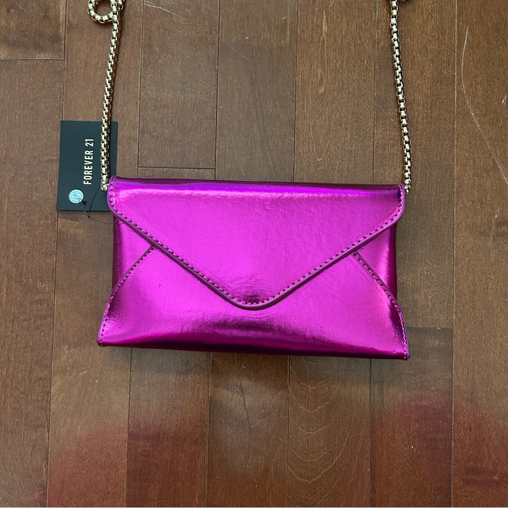 Forever 21 Metallic Magenta Pink Crossbody Shoulder Envelope Bag